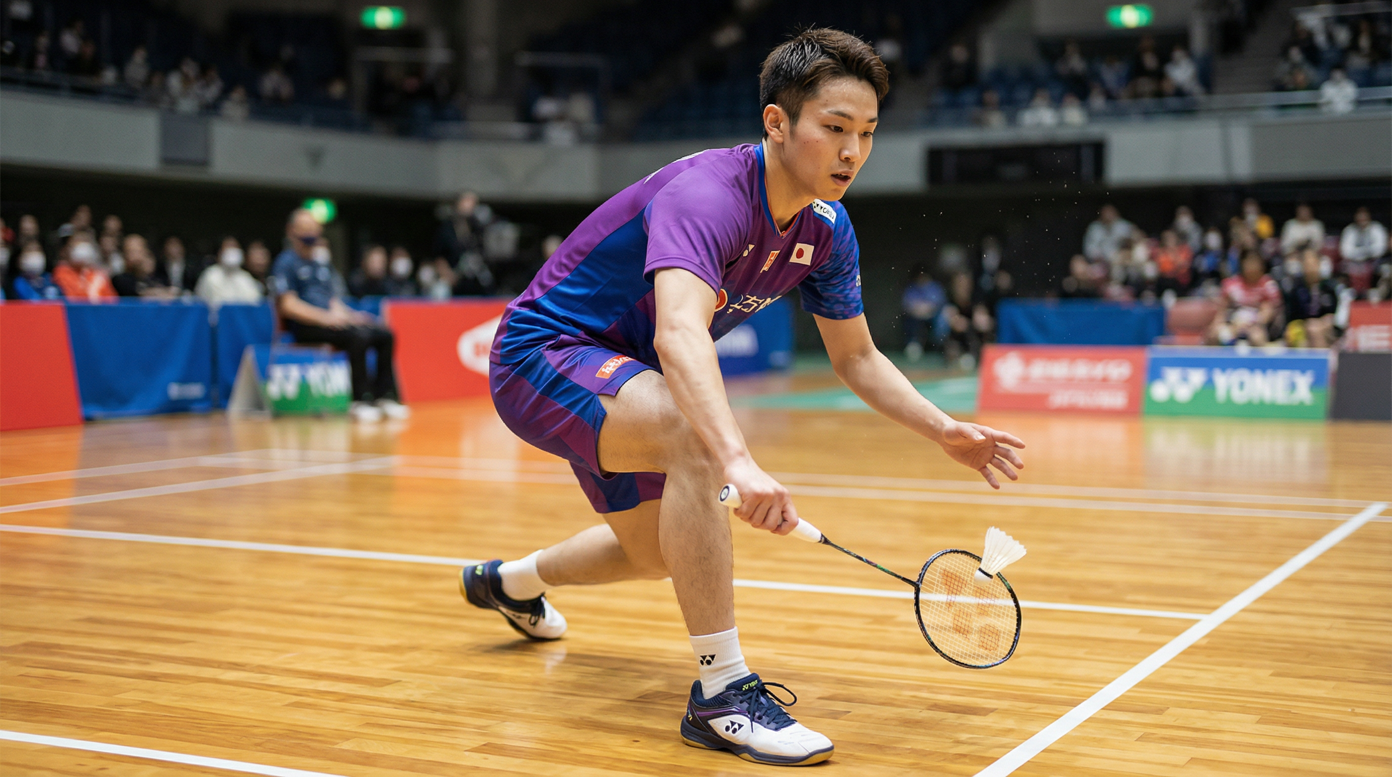 Badminton serve techniques comparison: short serve vs long serve